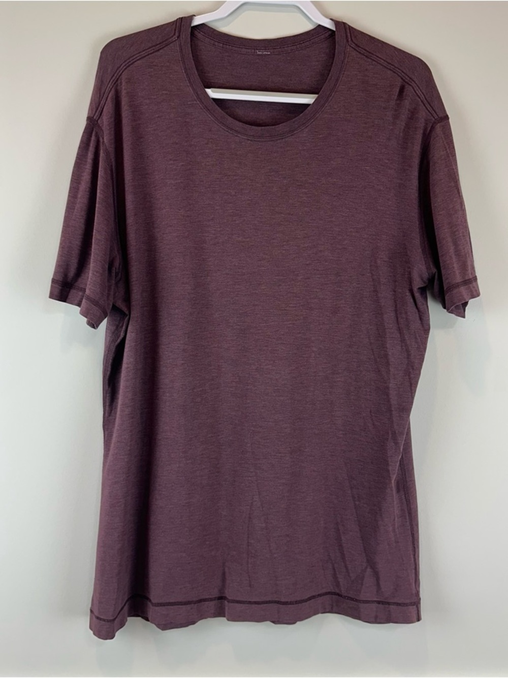 Lululemon Men’s Purple Short Sleeve Crewneck Athleisure Casual Tee Shirt XXL